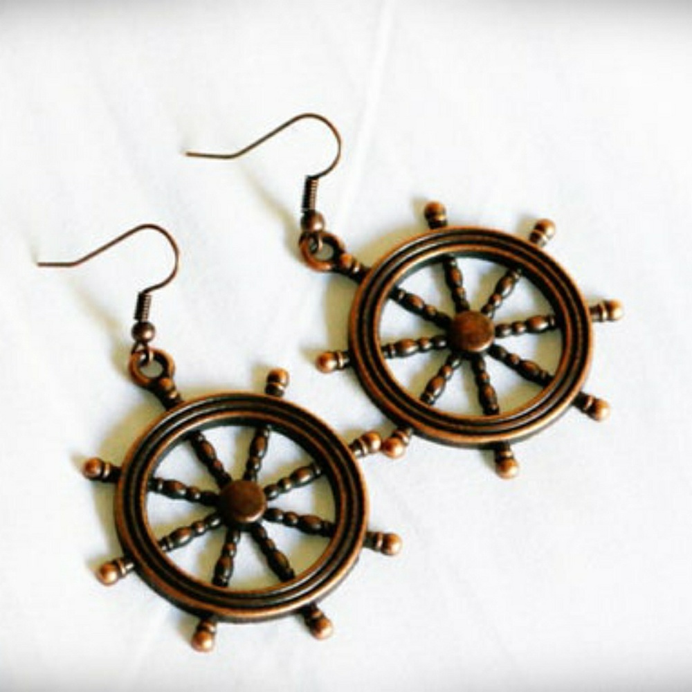 New Helm ship wheel earrrings